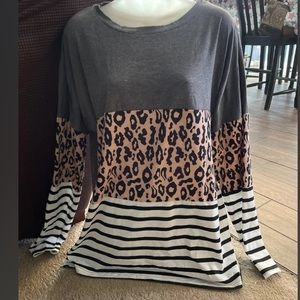 Suvimuga Sz XL Striped Animal Print Tunic Top NWT